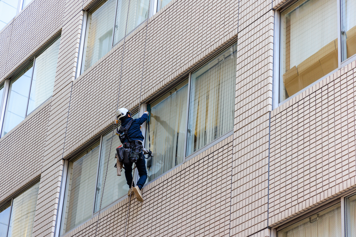 ビルメンテナンス（窓清掃）